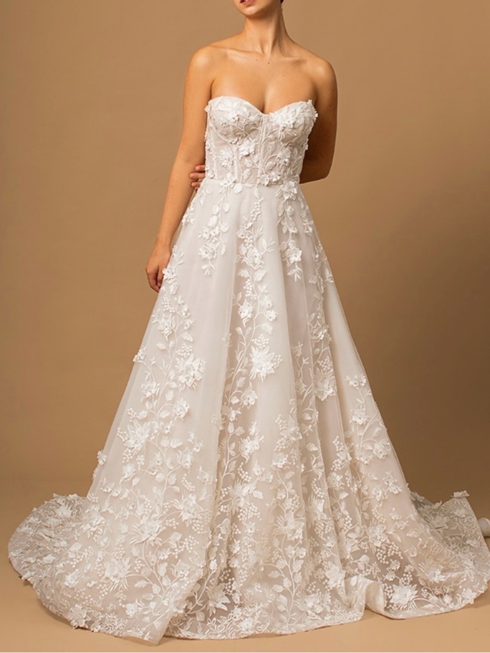 Adriana Madrid ‘Victoria’ Gown